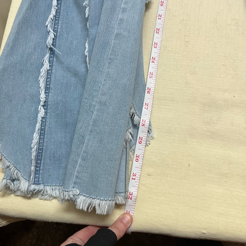 Finesse XS Reagan blue frayed flare jeans - Picture 3 of 14
